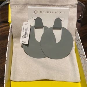 NWT: Kendra Scott - Diane earrings